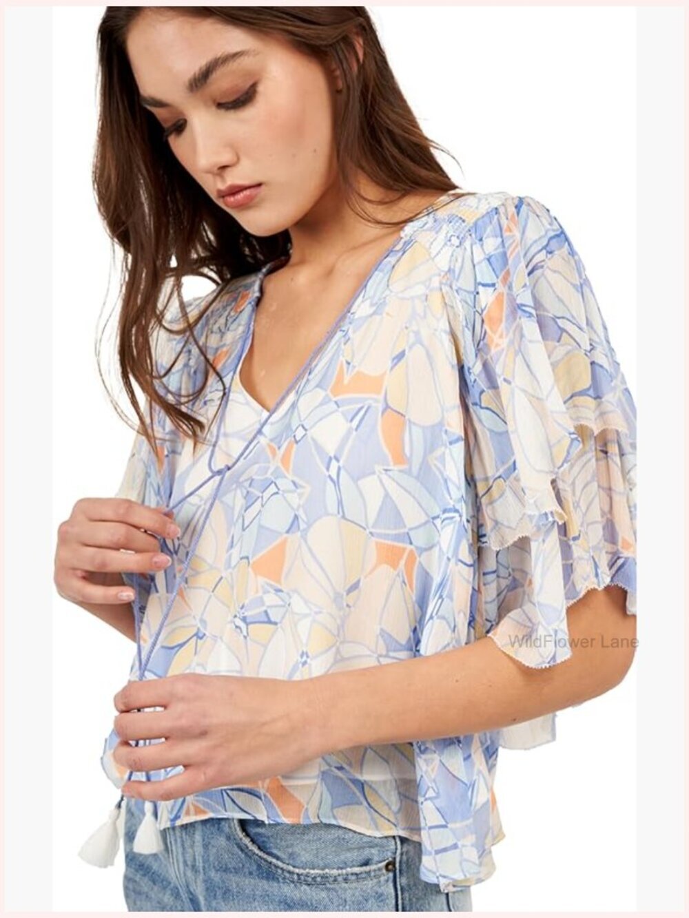 V-Neck Floral Blouse Short Sleeve Pull On Tunic Top